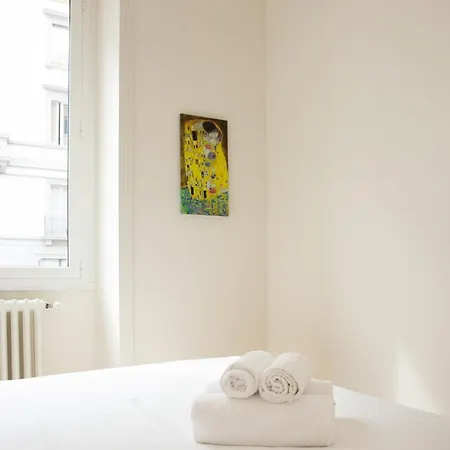아파트 Artstay Exclusive Station Free Parking 밀라노
