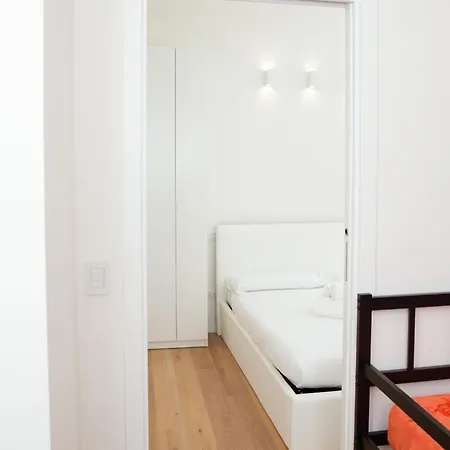 아파트 Artstay Exclusive Station Free Parking 밀라노