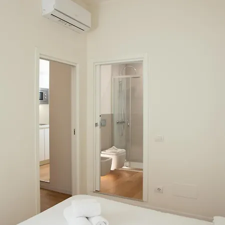 Apartment Klimt Central Station - Two *
